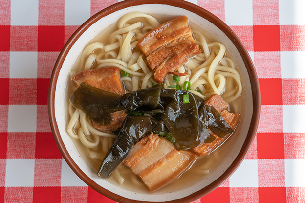 沖縄そば-昆布-三枚肉